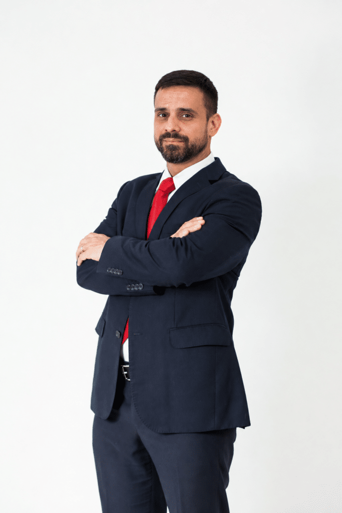 Breno Garcia de Oliveira, fundador do escrit&oacute;rio